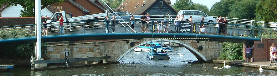 Wroxham Bridge looking from the village towards the Cottages beyond